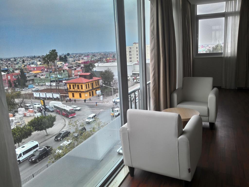 Guney Adana Otel Zimmer foto