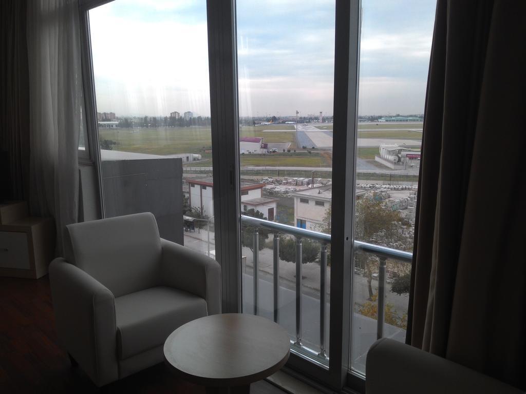 Guney Adana Otel Zimmer foto