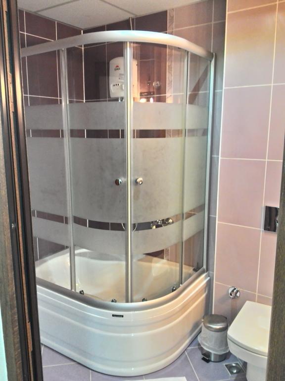 Guney Adana Otel Zimmer foto